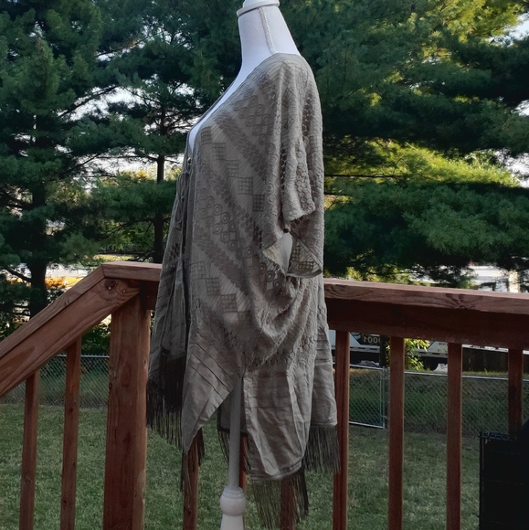 Chico's gray lace fringe oversized cardigan L XL - Picture 5 of 7